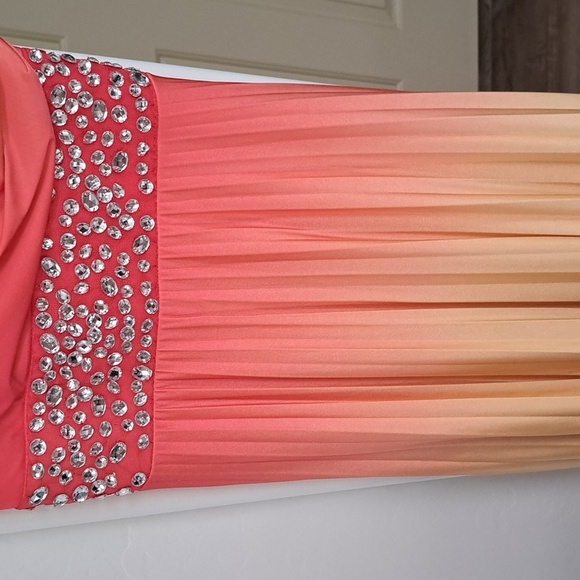 Speechless Pleated Rhinestone Accent Waist Lace Up Back Dress Size Medium - Picture 3 of 13